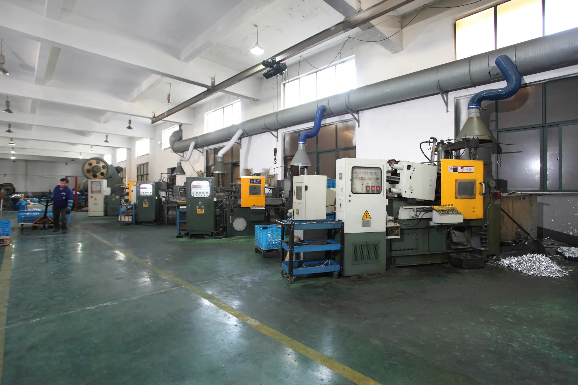 Zinc and aluminum die casting workshop